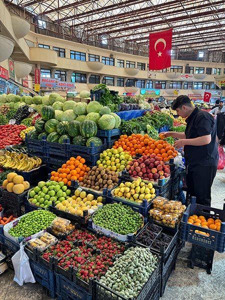 Mercado en el zoco de Konya