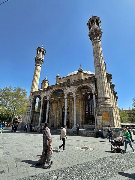 Mezquita Aziziye, Konya