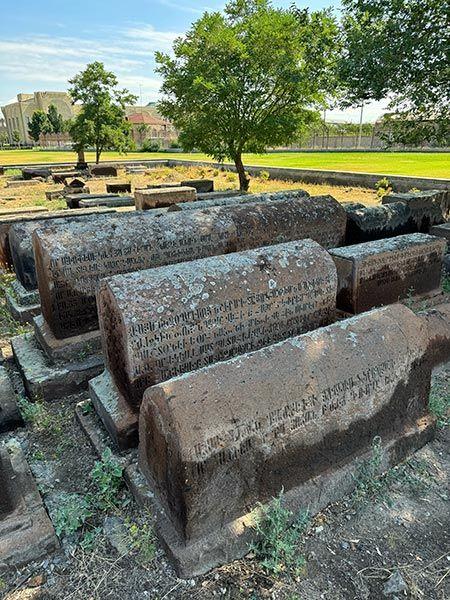 Antiguo cementerio de Echmiadzin