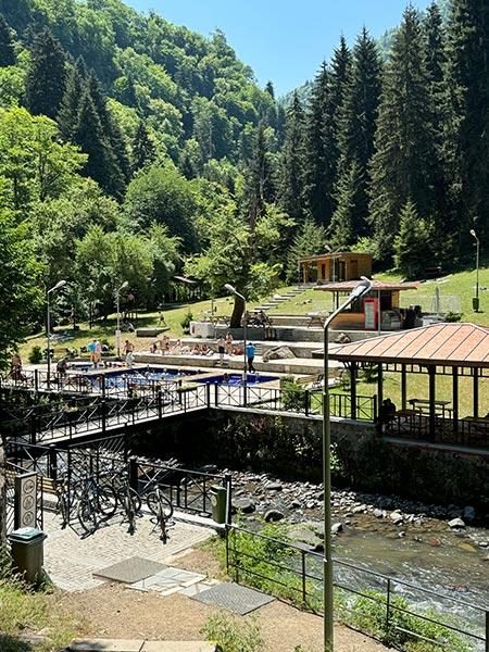 Piscinas termales de Borjomi
