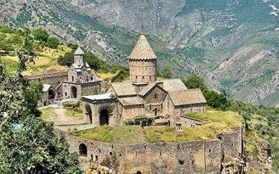 Monasterio de Tatev: 15 cosas que ver y hacer