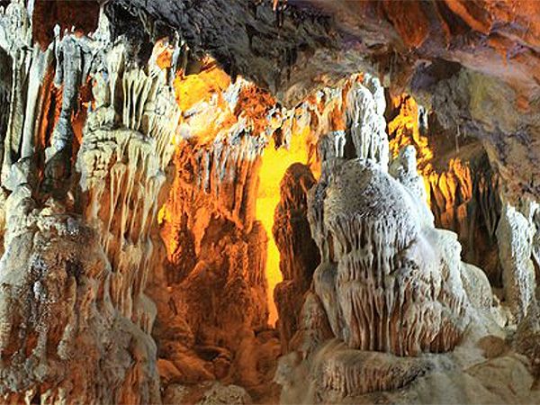 Cueva de Bulak