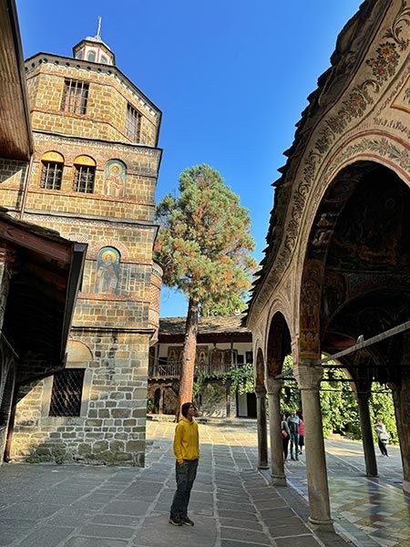 Monasterio de Troyan, el tercer monasterio más grande de Bulgaria