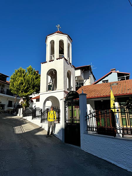 Litochoro, es una ciudad ideal para hacer base en el Monte Olimpo. Está preparado para el turismo