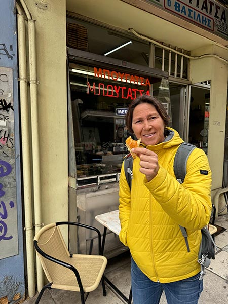 Probando la bougatsa en Tesalónica