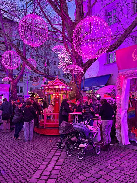 Mercado navideño Rosa