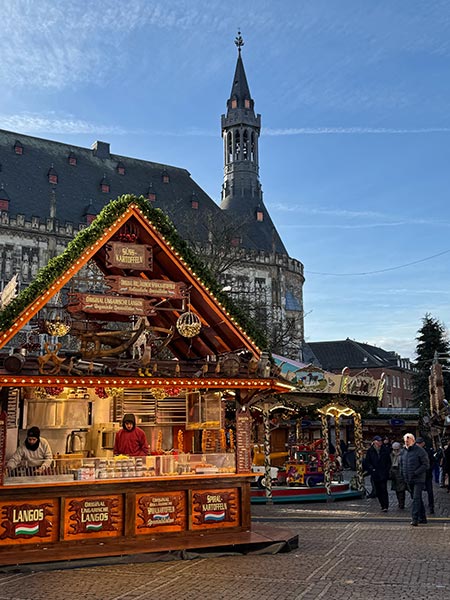 Visita el mercado navideño