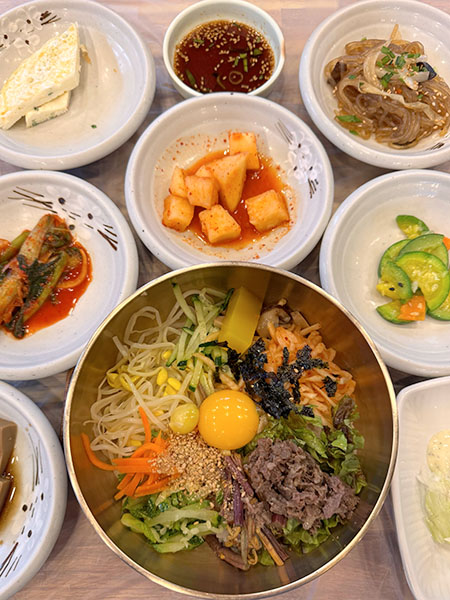 Prueba el bibimbap