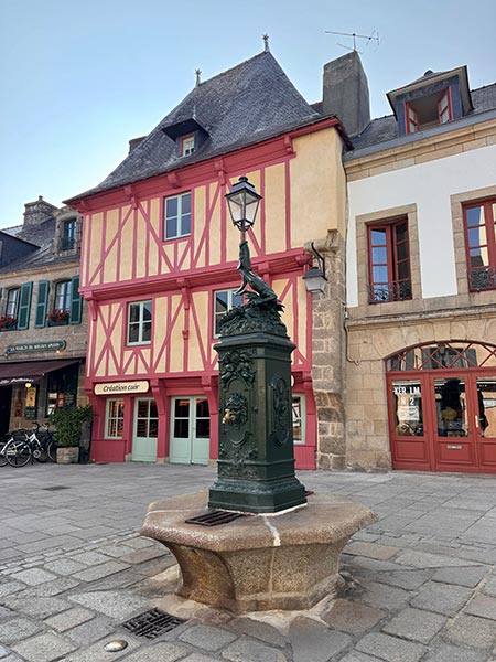 Plaza Saint Guénolé